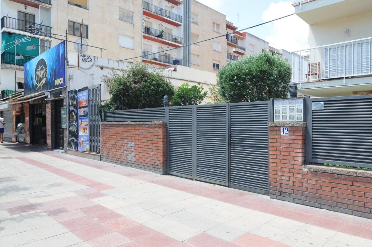 Homeholidaysrentals Lorraine Malgrat de Mar Exterior photo